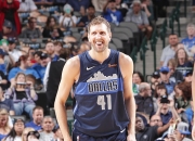 金年会-关于达拉斯独行侠训练开放日，今夜止住颓势引欢呼，国王杯在即，控场能力受关注的信息